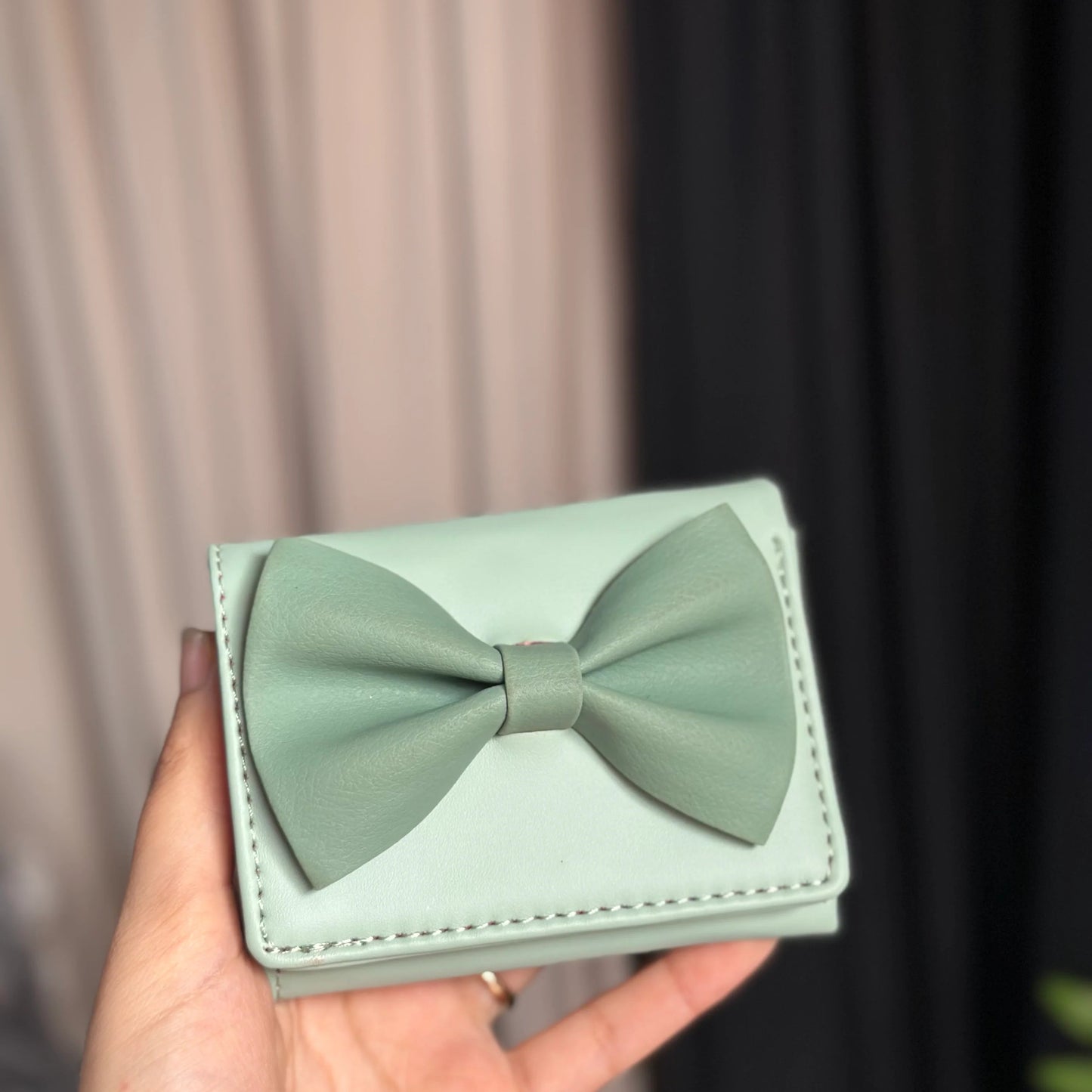 Wallet - Pocket Bow